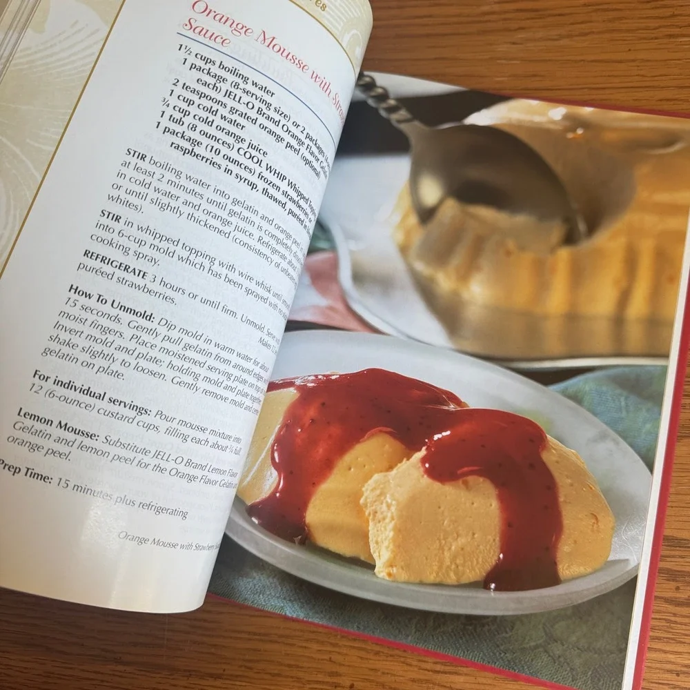 Magical Endings Cool Whip‎ & Jell-O Dessert Cookbook Hardcover 2002